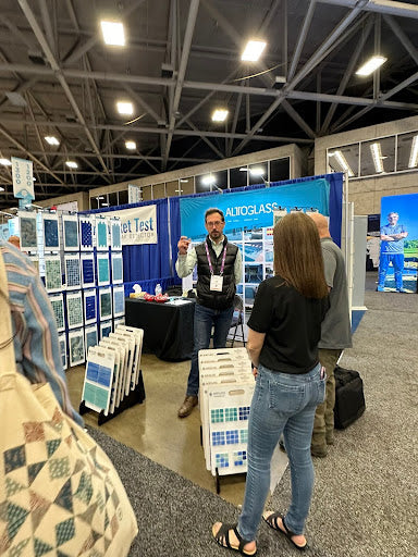 Small trade show booth ideas.