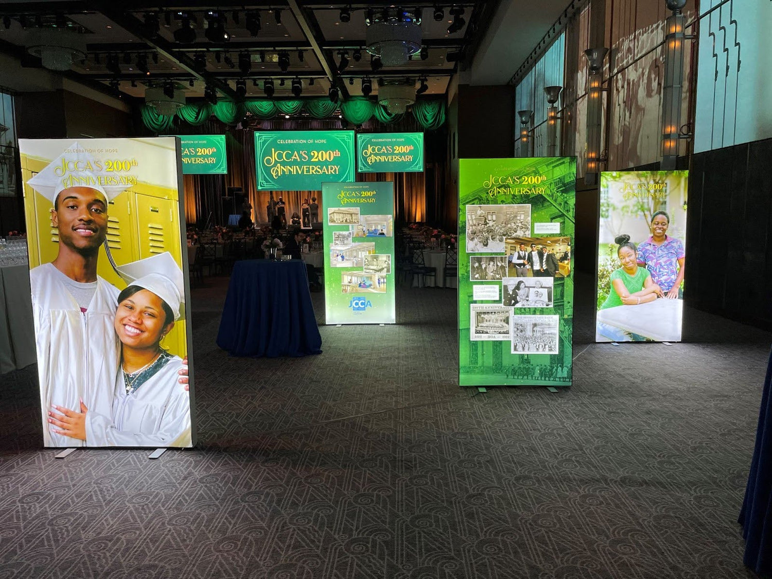 Eco-friendly trade show displays.